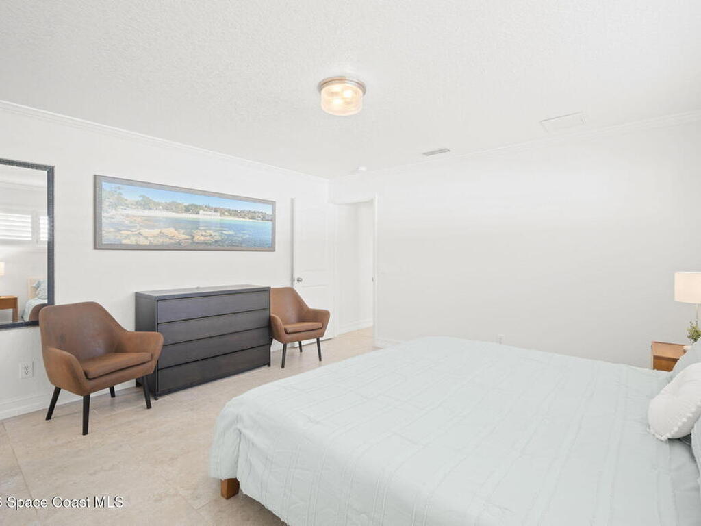 310 Franklyn Avenue, Indialantic, FL 32903