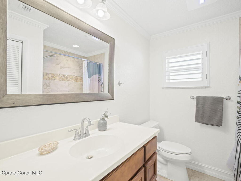 310 Franklyn Avenue, Indialantic, FL 32903