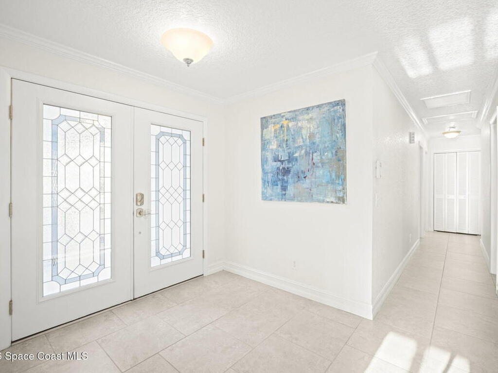 310 Franklyn Avenue, Indialantic, FL 32903