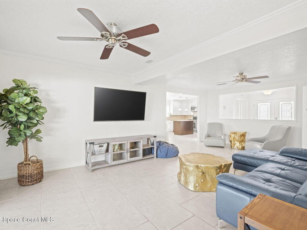 310 Franklyn Avenue, Indialantic, FL 32903