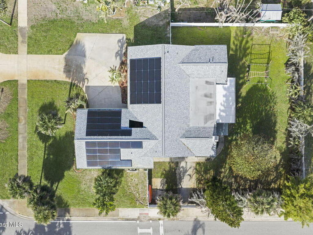 310 Franklyn Avenue, Indialantic, FL 32903
