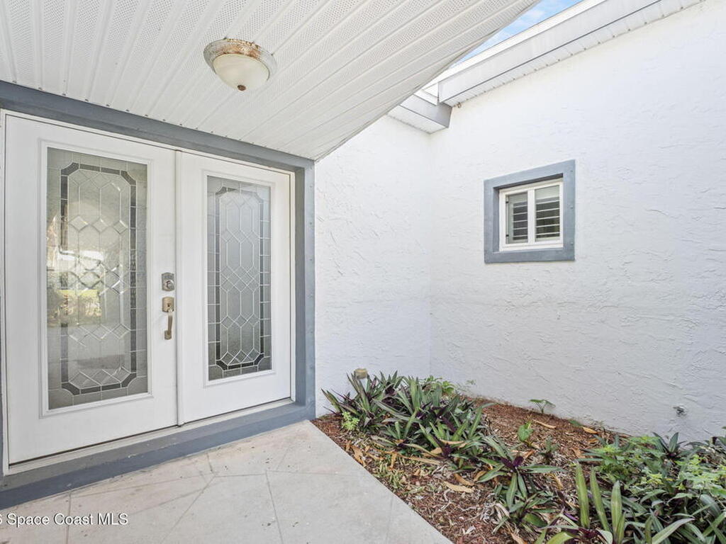 310 Franklyn Avenue, Indialantic, FL 32903