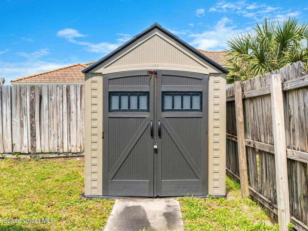 350 Sea Grape Street, Indialantic, FL 32903