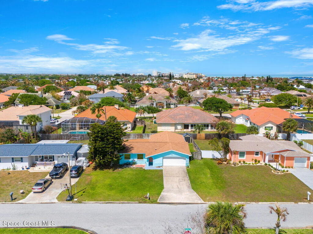 350 Sea Grape Street, Indialantic, FL 32903