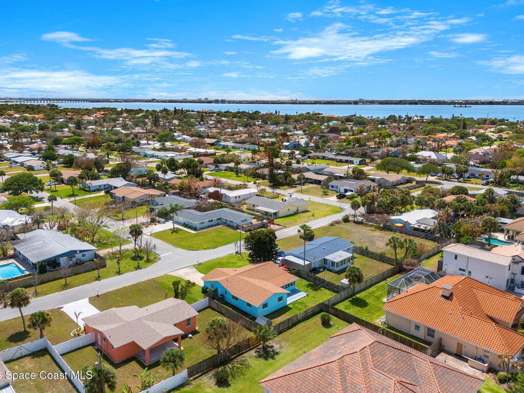 350 Sea Grape Street, Indialantic, FL 32903
