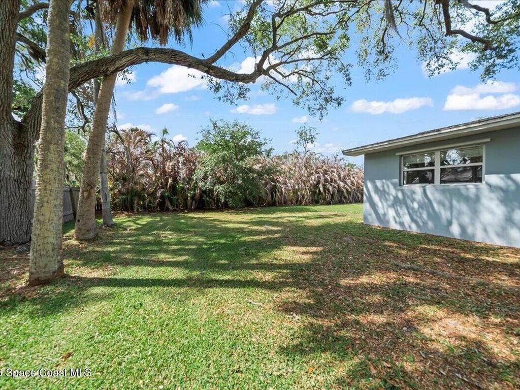 565 Heron Drive, Merritt Island, FL 32952
