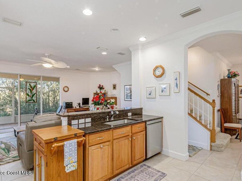 881 Glen Abbey Way, Melbourne, FL 32940