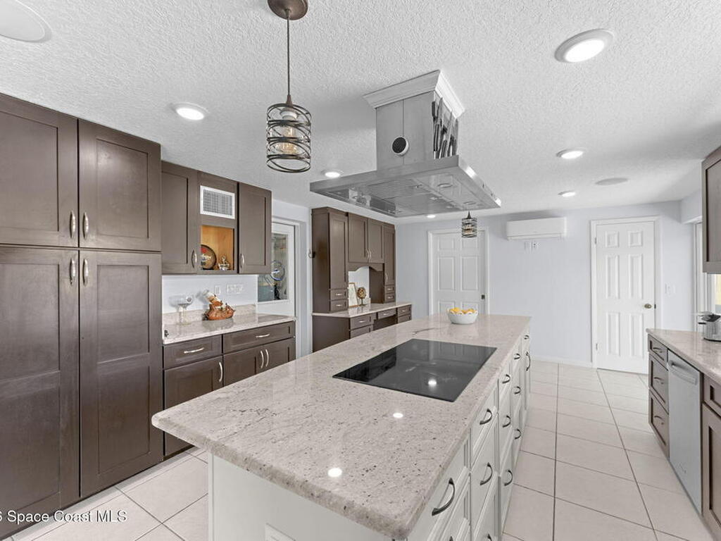500 Seabreeze Drive, Indialantic, FL 32903