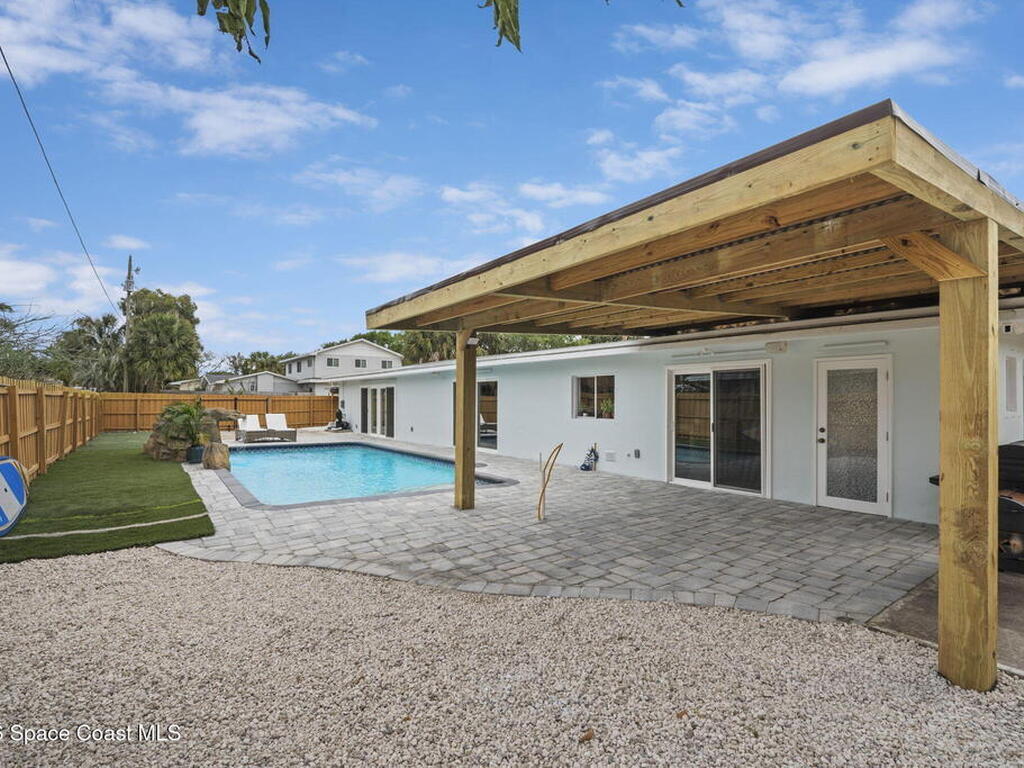 500 Seabreeze Drive, Indialantic, FL 32903