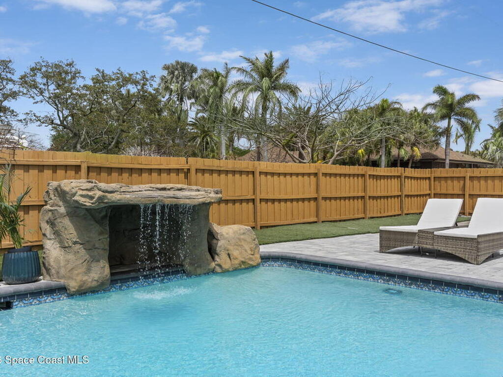 500 Seabreeze Drive, Indialantic, FL 32903