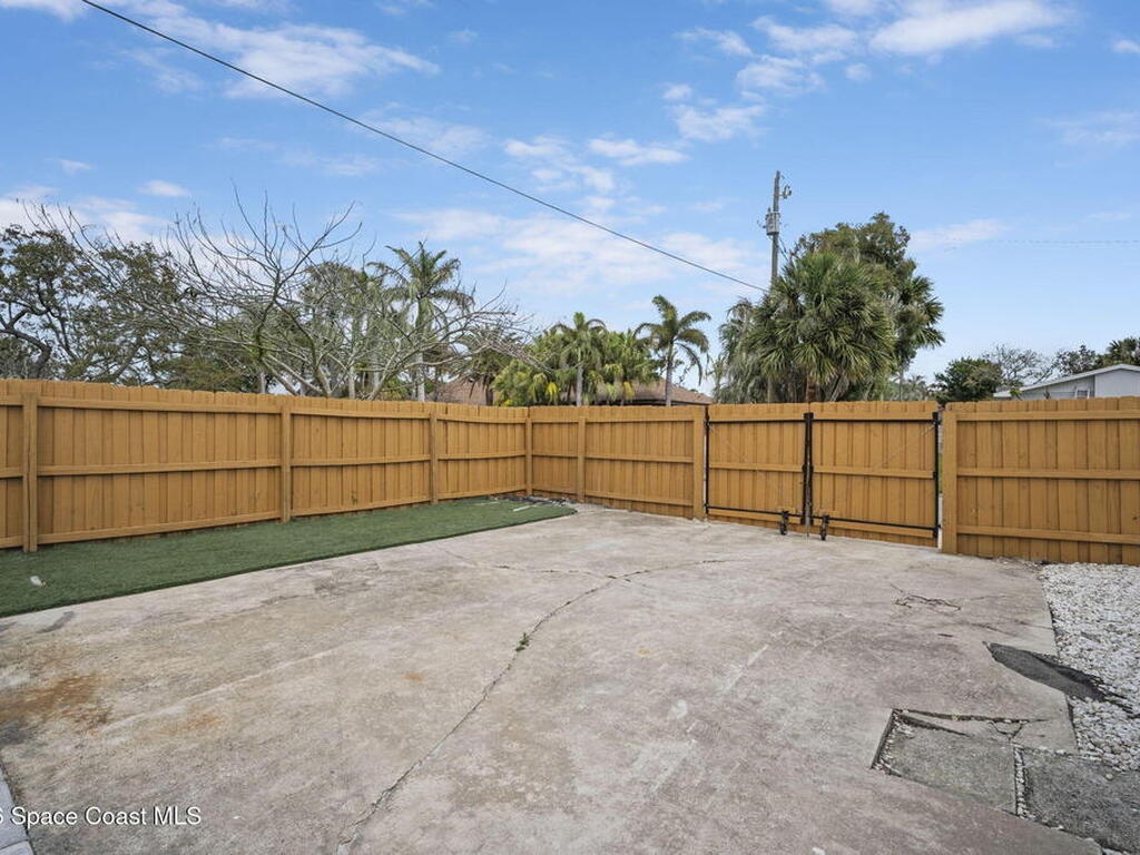 500 Seabreeze Drive, Indialantic, FL 32903