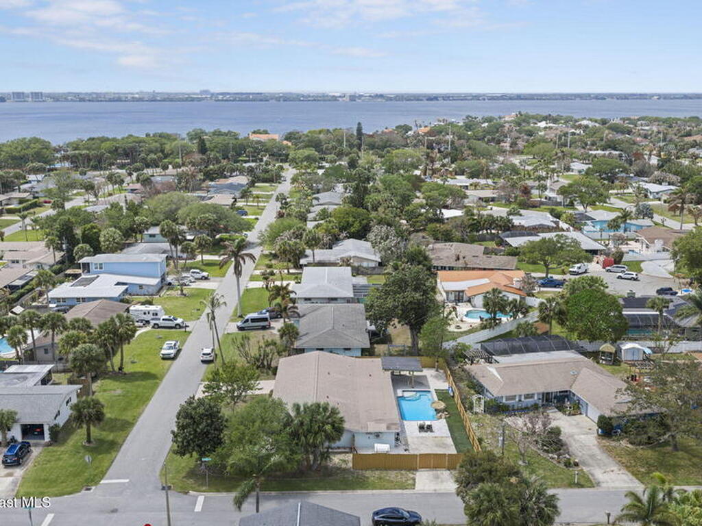 500 Seabreeze Drive, Indialantic, FL 32903