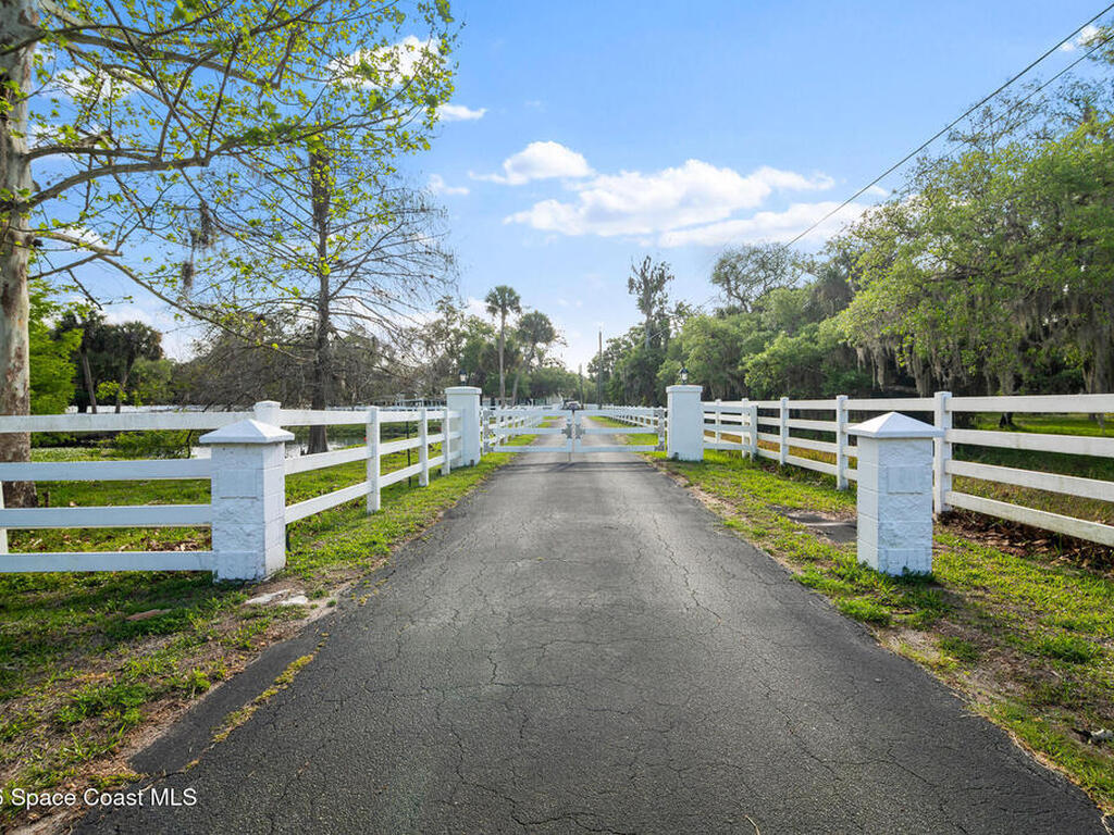 2885 Turtle Mound Road, Melbourne, FL 32934