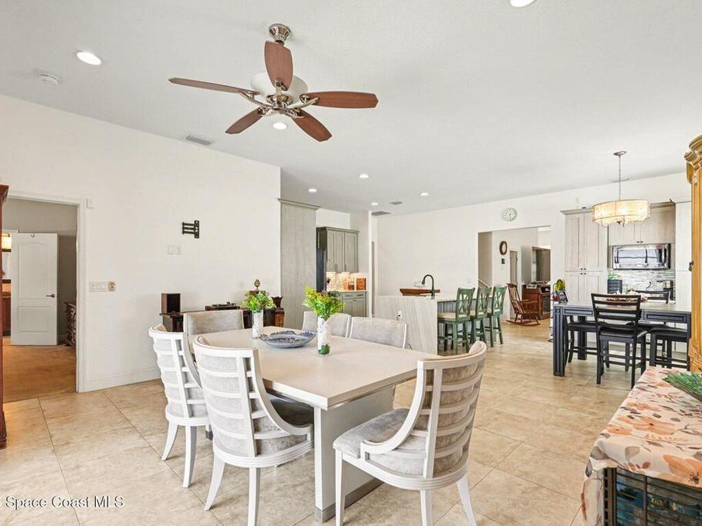 622 Hollow Glen Drive, Titusville, FL 32780