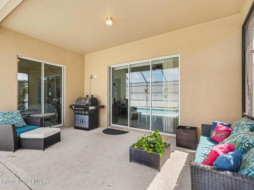 622 Hollow Glen Drive, Titusville, FL 32780