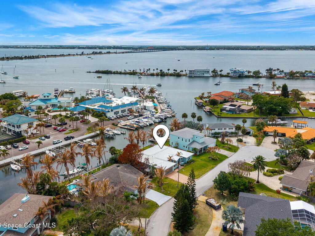 112 Cat Cay Lane, Indian Harbour Beach, FL 32937