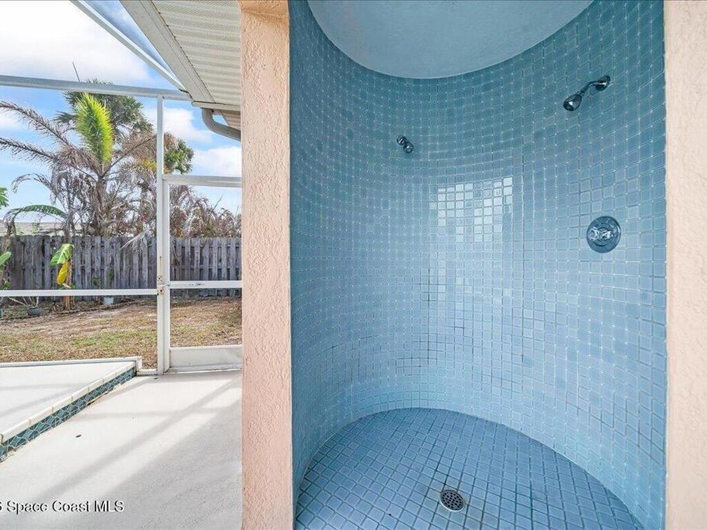 476 Veracruz Boulevard, Indialantic, FL 32903