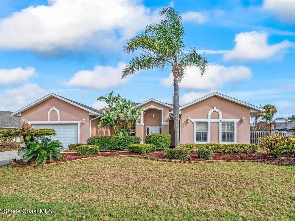 476 Veracruz Boulevard, Indialantic, FL 32903