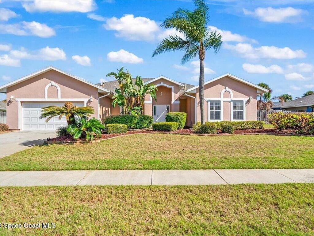 476 Veracruz Boulevard, Indialantic, FL 32903