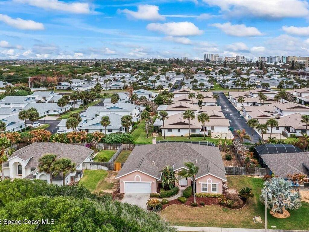 476 Veracruz Boulevard, Indialantic, FL 32903