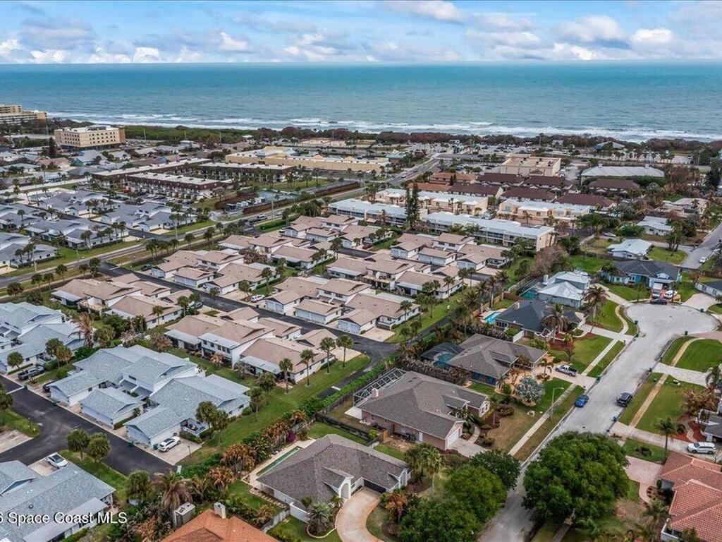 476 Veracruz Boulevard, Indialantic, FL 32903