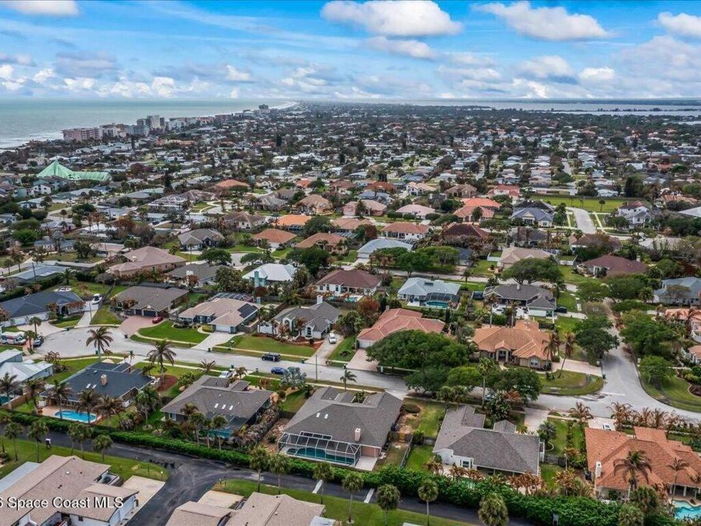476 Veracruz Boulevard, Indialantic, FL 32903