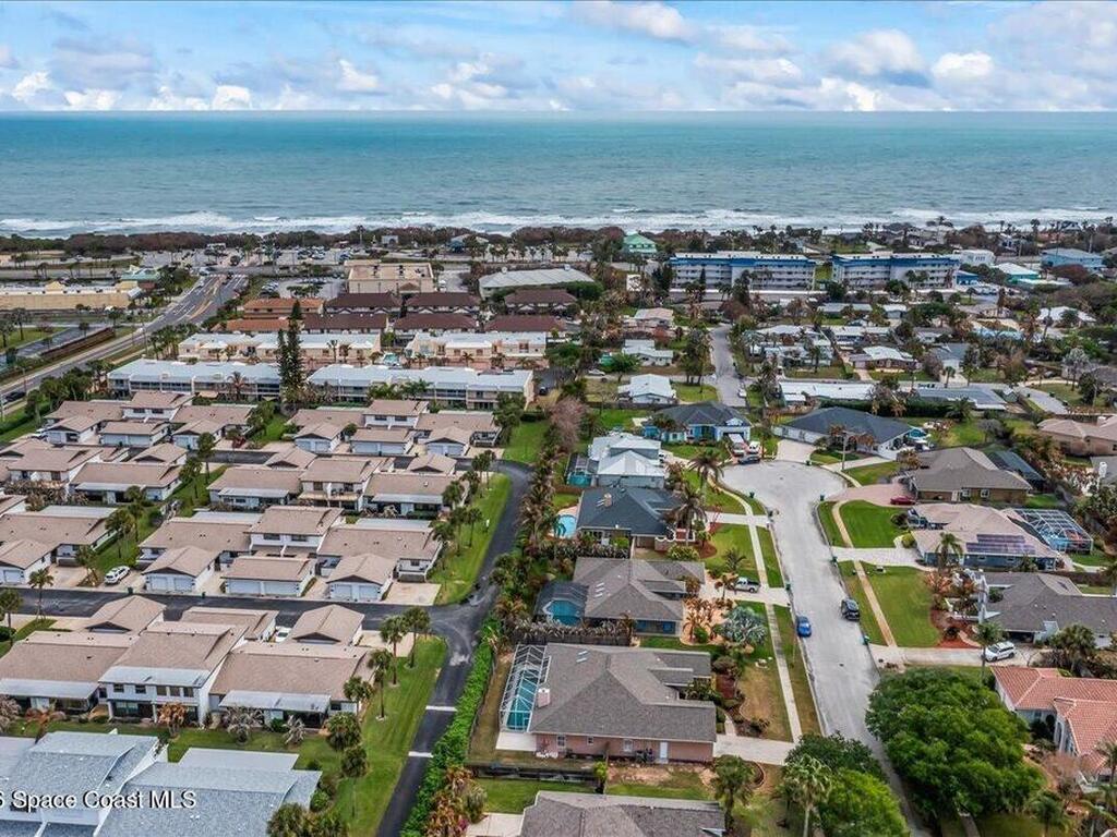476 Veracruz Boulevard, Indialantic, FL 32903