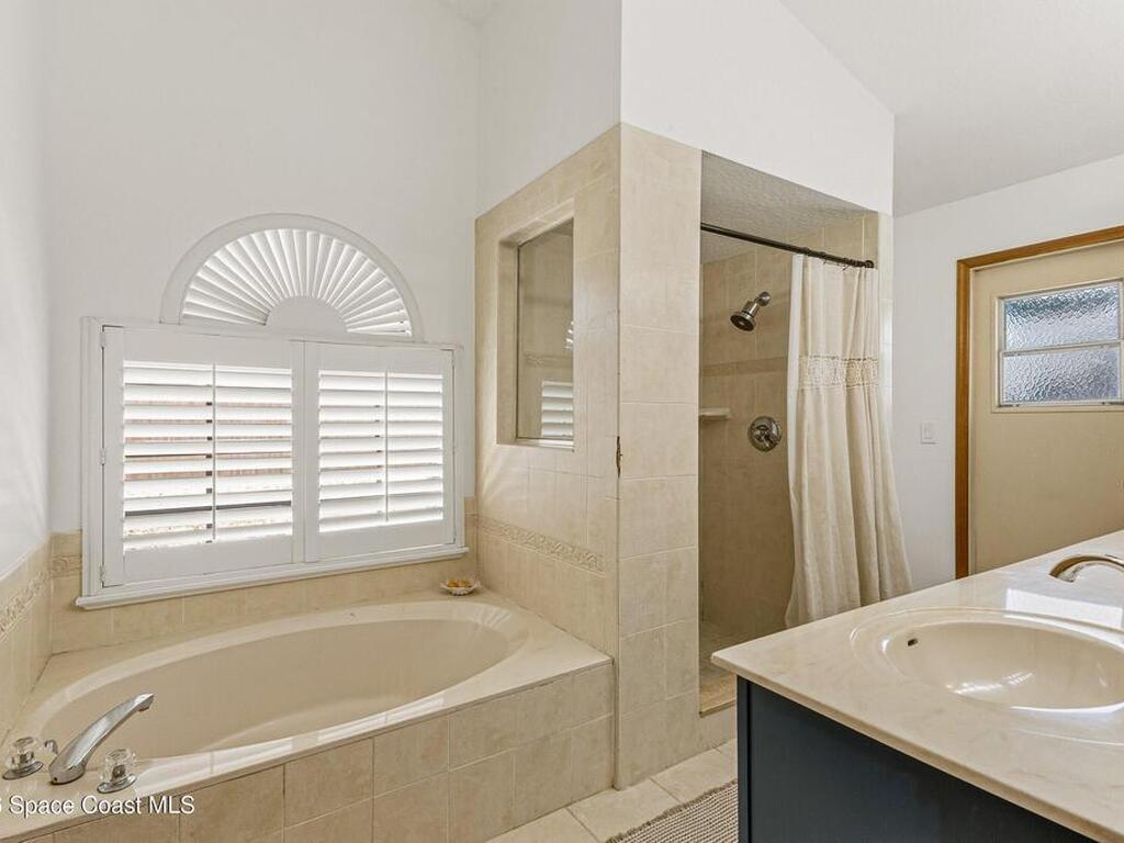 864 Brookstone Drive, Merritt Island, FL 32952