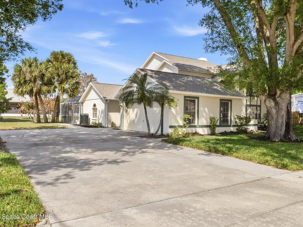 864 Brookstone Drive, Merritt Island, FL 32952