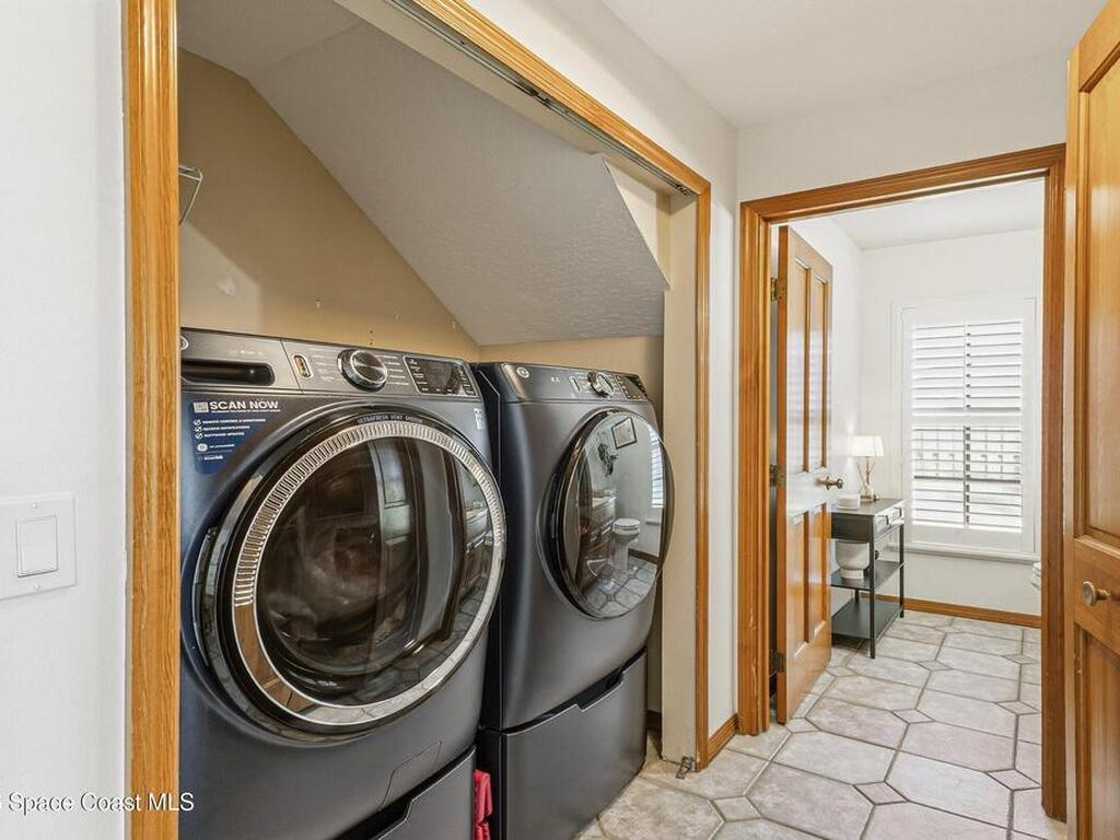 864 Brookstone Drive, Merritt Island, FL 32952