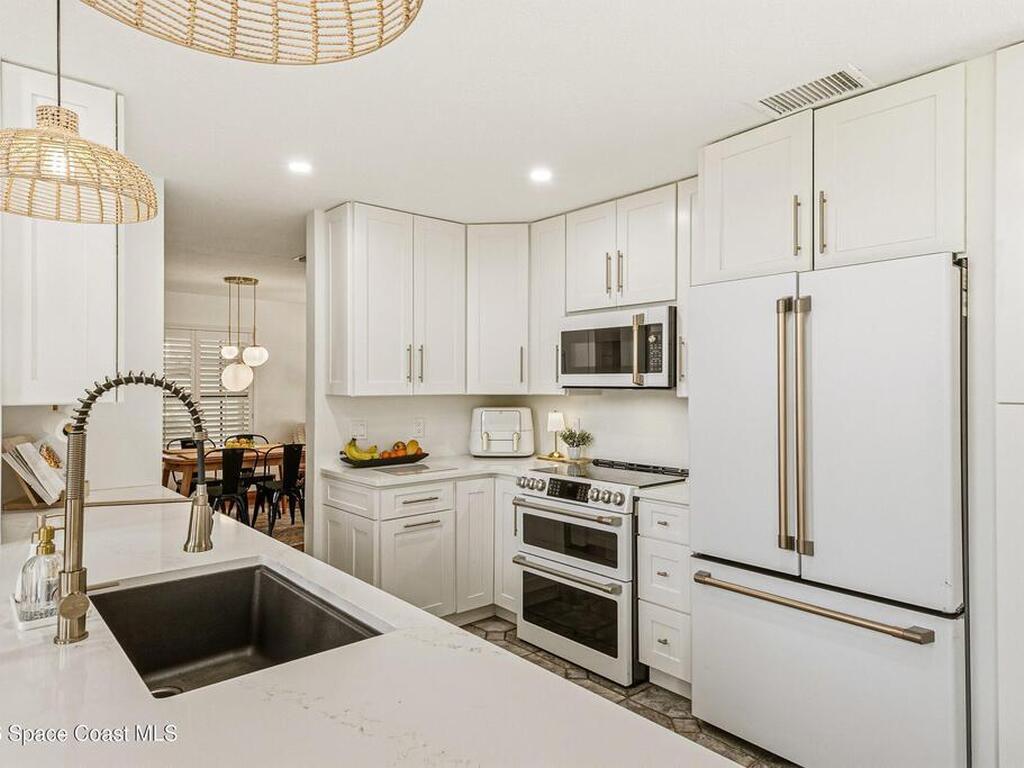 864 Brookstone Drive, Merritt Island, FL 32952