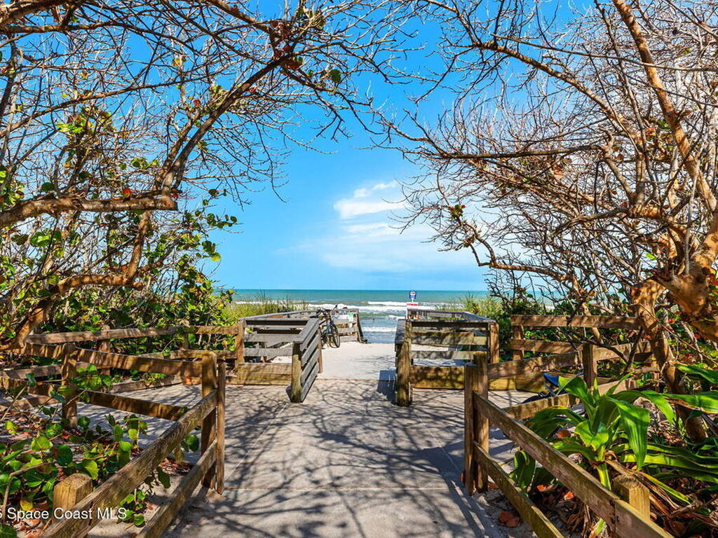 325 Apollo Drive, Satellite Beach, FL 32937
