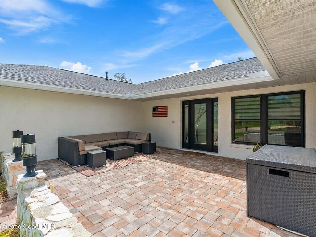 342 Bardmoor Lane, Melbourne, FL 32940