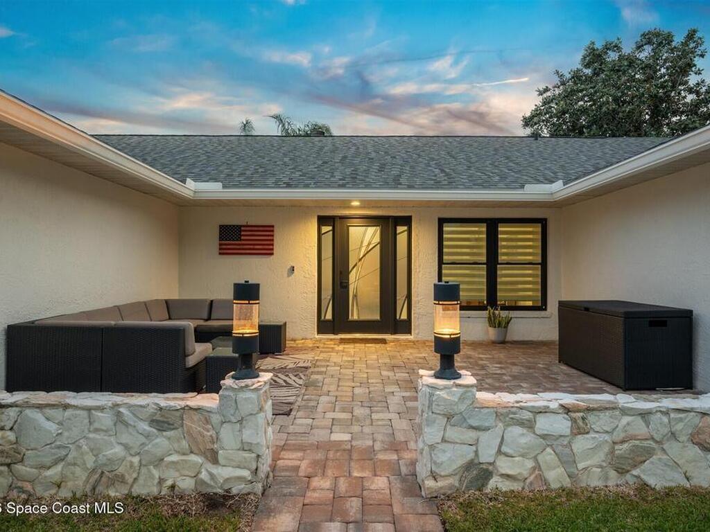 342 Bardmoor Lane, Melbourne, FL 32940