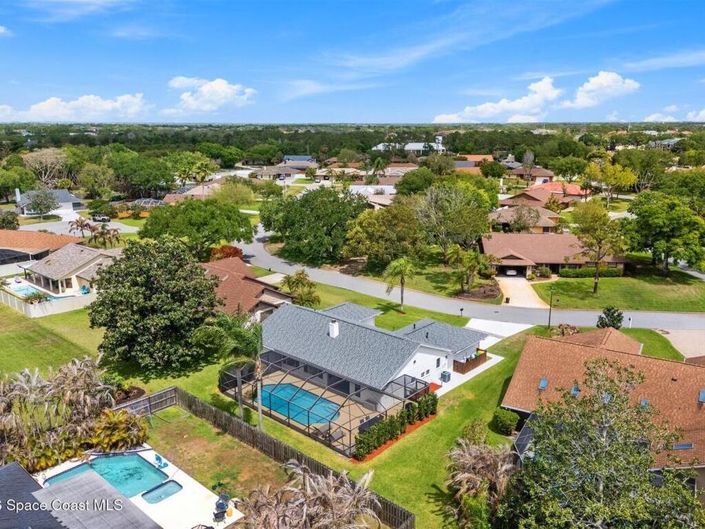 342 Bardmoor Lane, Melbourne, FL 32940