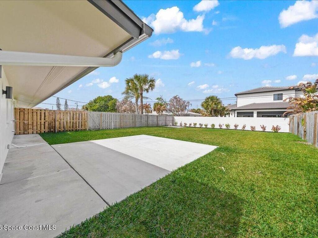 120 &122 1st Avenue, Indialantic, FL 32903