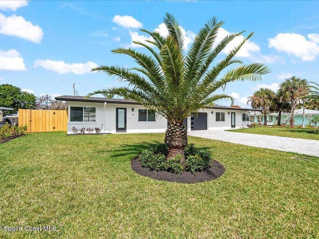 120 &122 1st Avenue, Indialantic, FL 32903