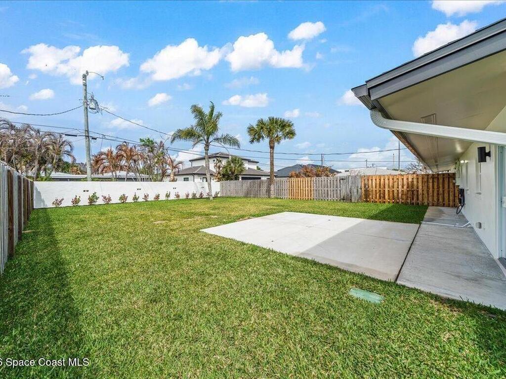 120 &122 1st Avenue, Indialantic, FL 32903