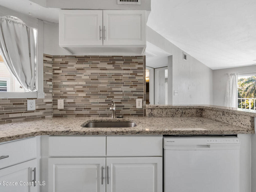 1801 Island Club Drive, Melbourne, FL 32903