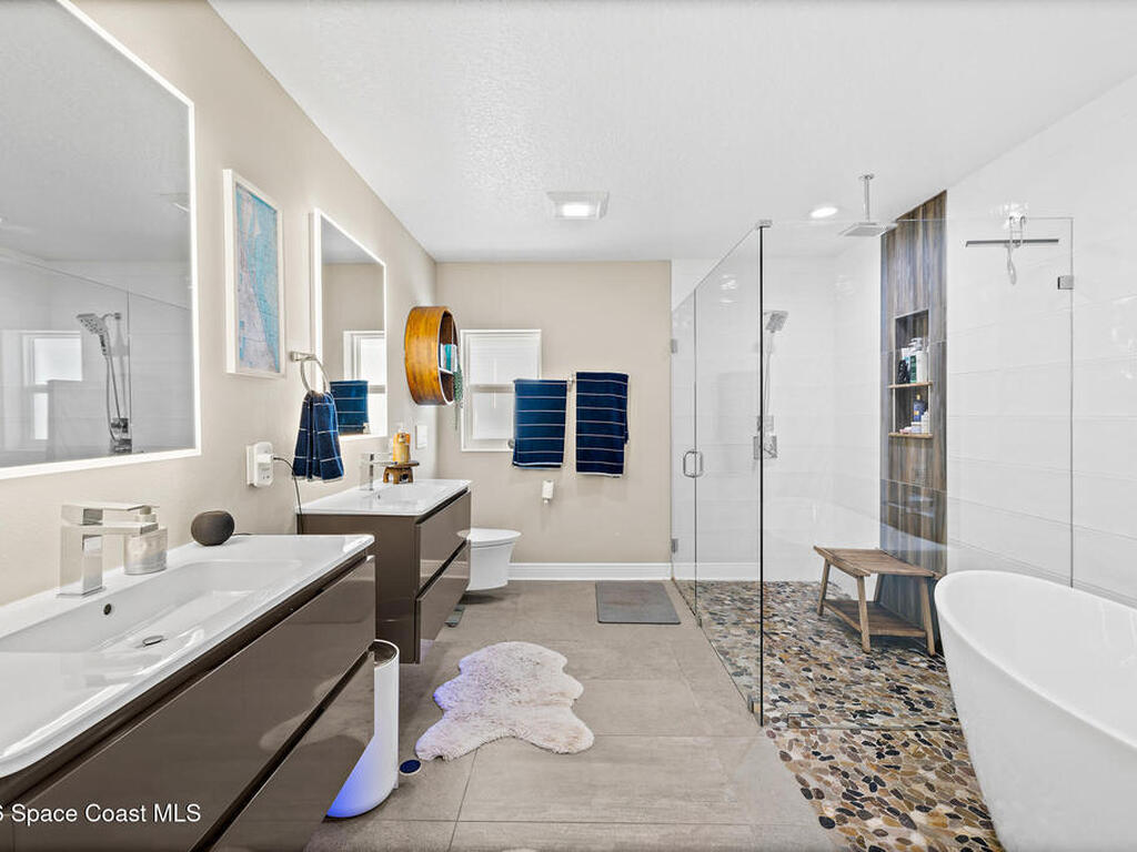 511 Eleuthera Lane, Indian Harbour Beach, FL 32937
