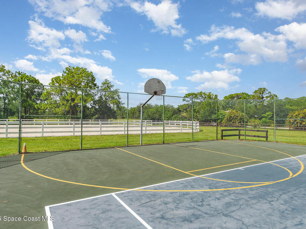 8528 Horseshoe Avenue, Palm Bay, FL 32909