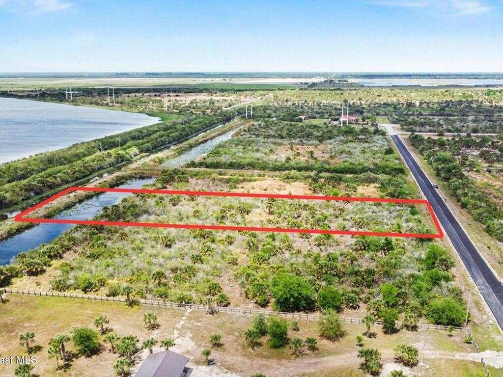 8528 Horseshoe Avenue, Palm Bay, FL 32909