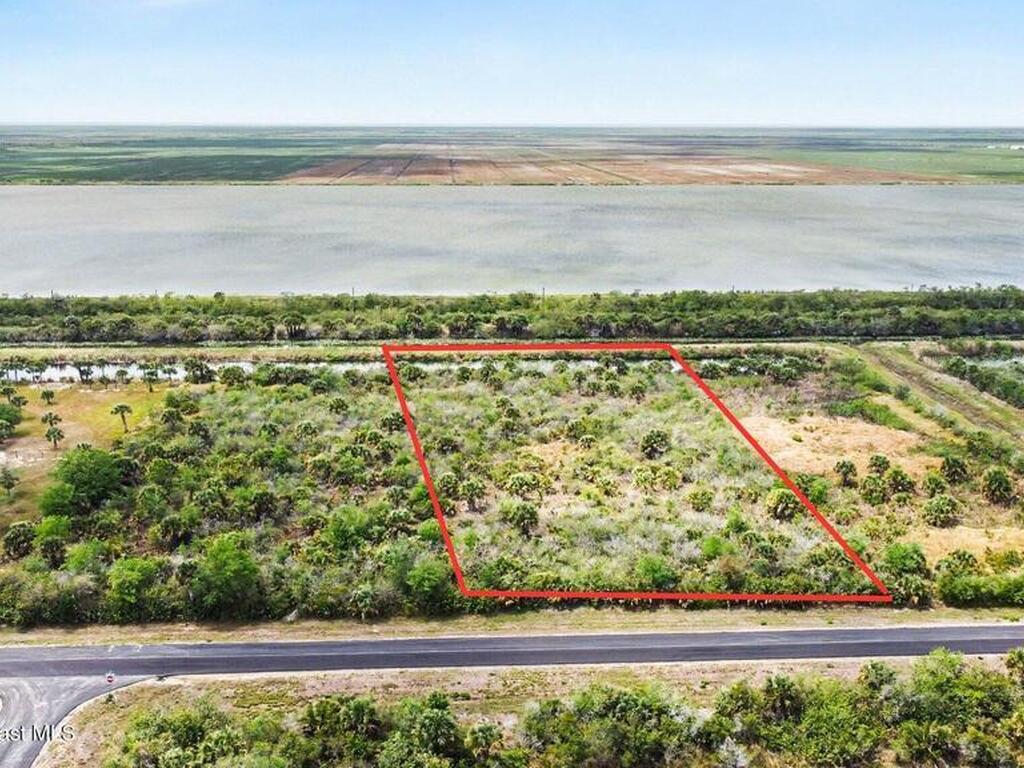 8528 Horseshoe Avenue, Palm Bay, FL 32909