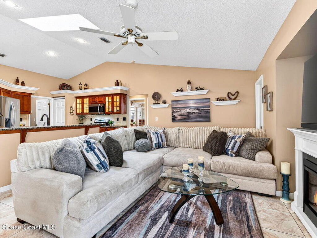 5122 Cocoplum Avenue, Melbourne, FL 32940