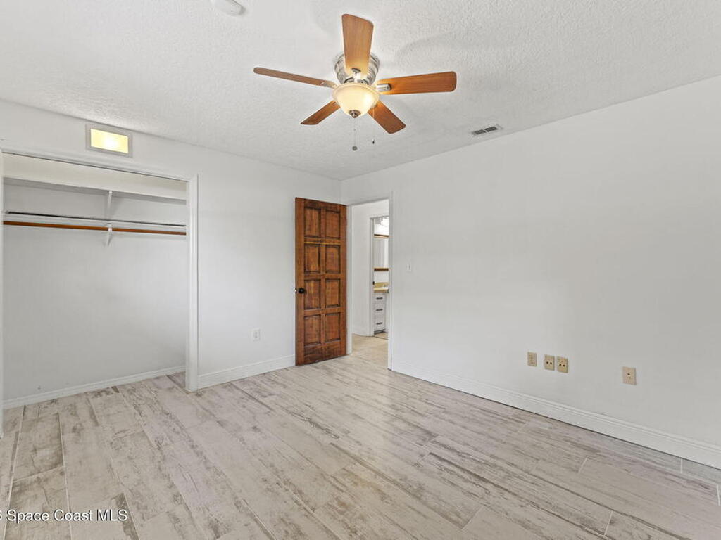 3670 S Tropical Trail, Merritt Island, FL 32952