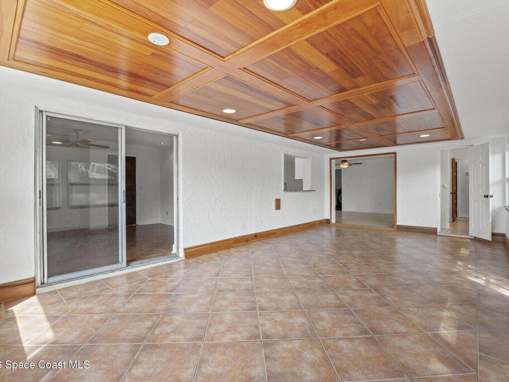 3670 S Tropical Trail, Merritt Island, FL 32952