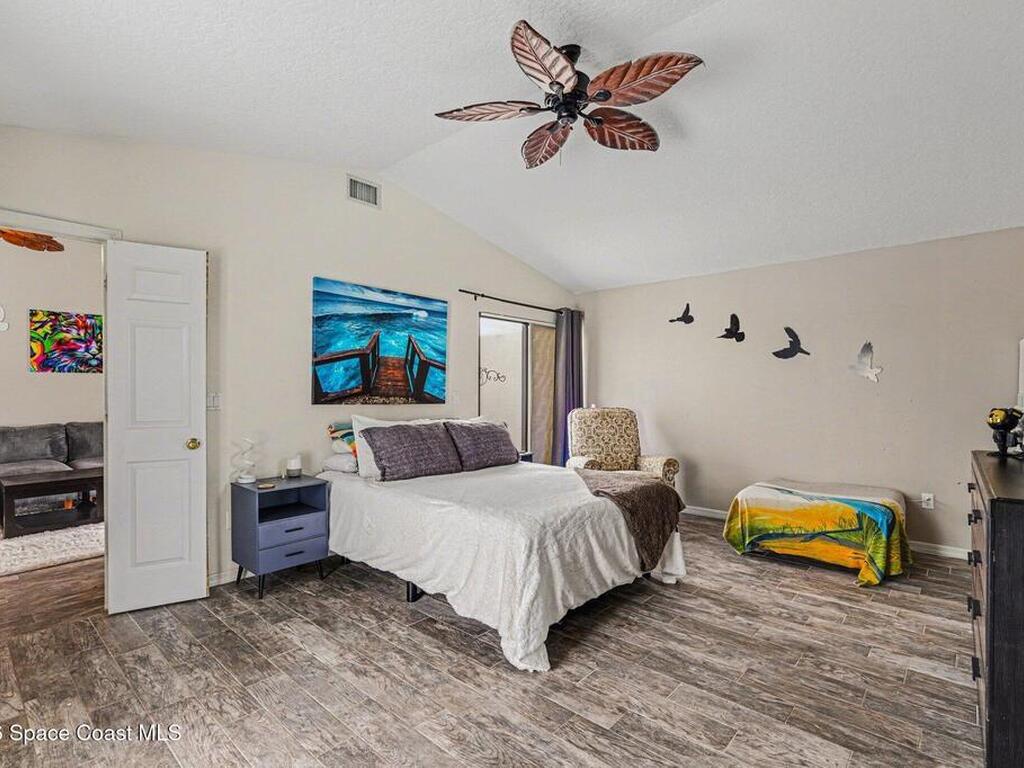 270 Oak Haven Drive, Melbourne, FL 32940