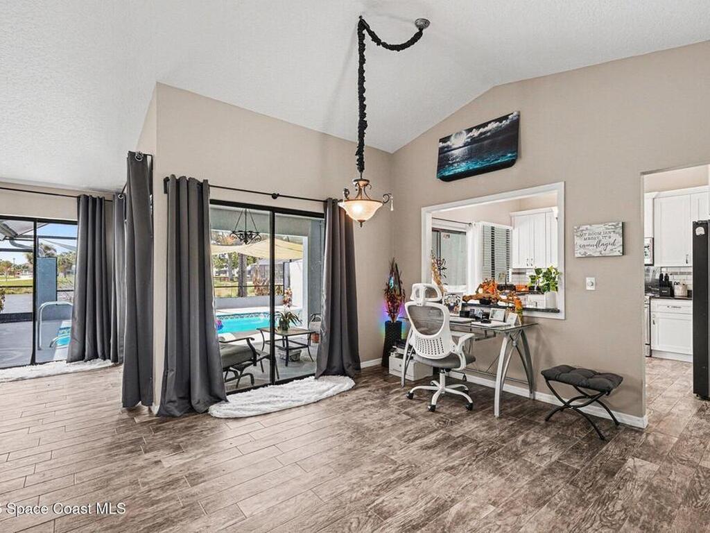 270 Oak Haven Drive, Melbourne, FL 32940