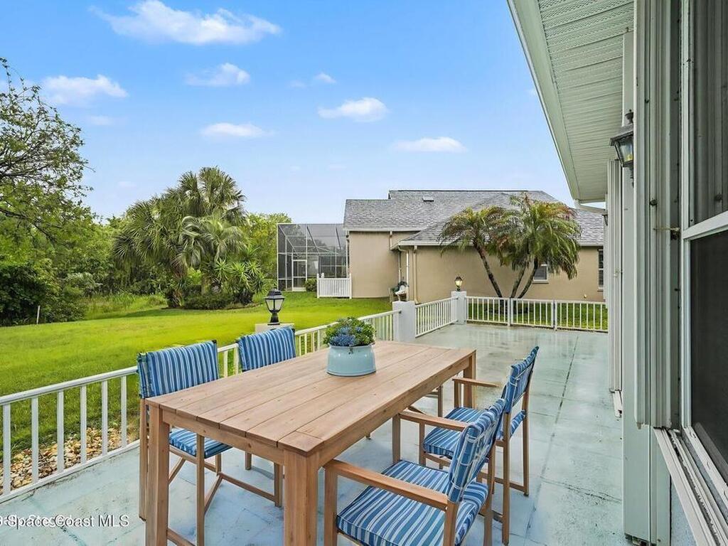 981 Victoria Place, Melbourne, FL 32940