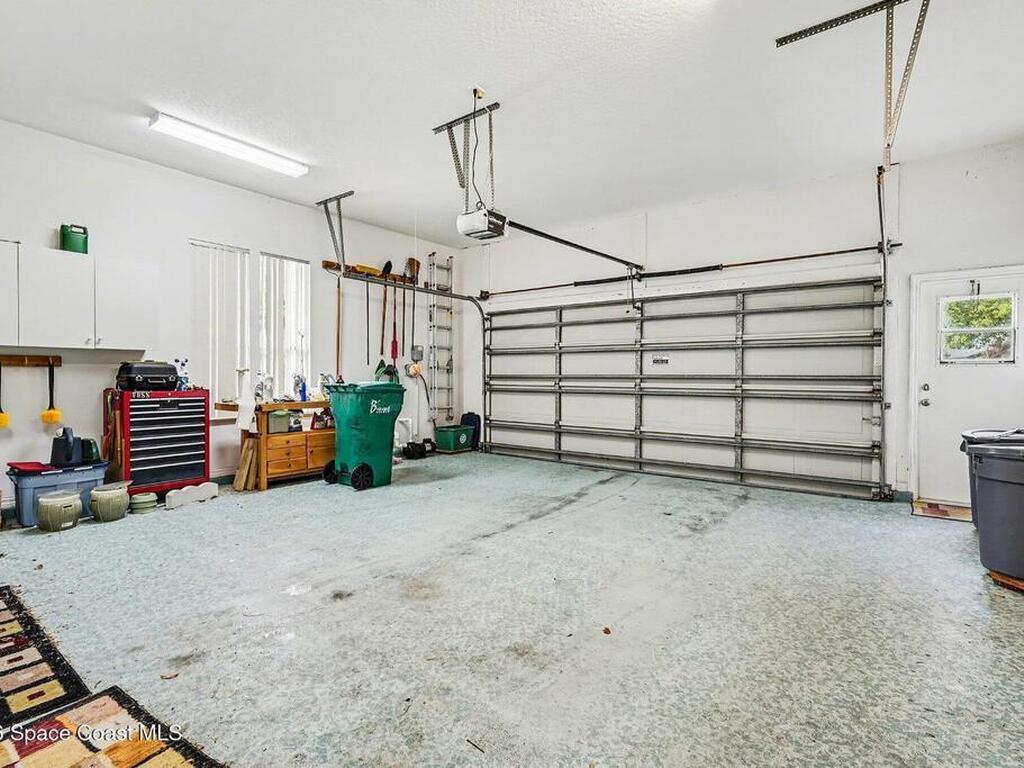 981 Victoria Place, Melbourne, FL 32940